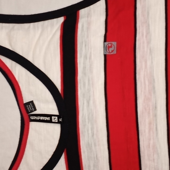 4/$15 Ocean Current Men's Tank Top XL Black Red White Grey Stripes EUC - Picture 2 of 5